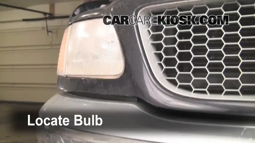 1999 Ford F-150 XLT 4.6L V8 Extended Cab Pickup (4 Door) Lights Fog Light (replace bulb)